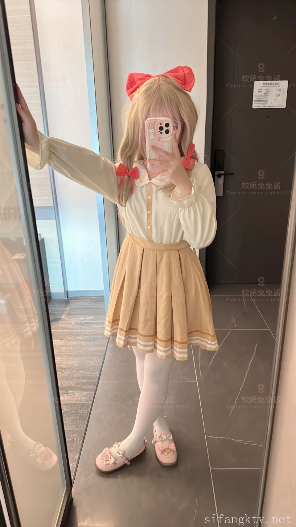 软萌兔兔酱-嘉然-01-28