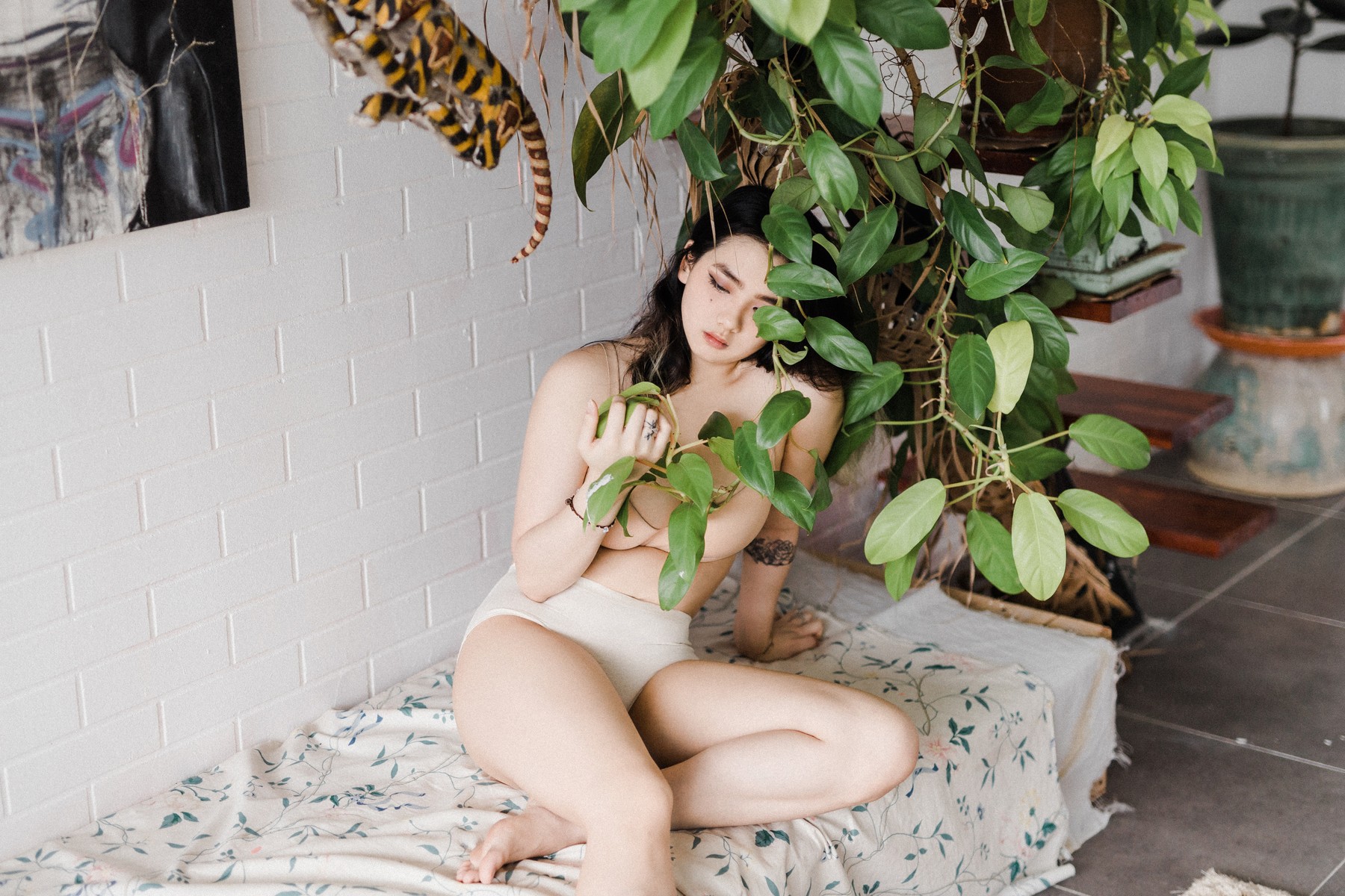 Jaszlyn-DCP-snaps-Vol01-Photobook-Set01-11-13