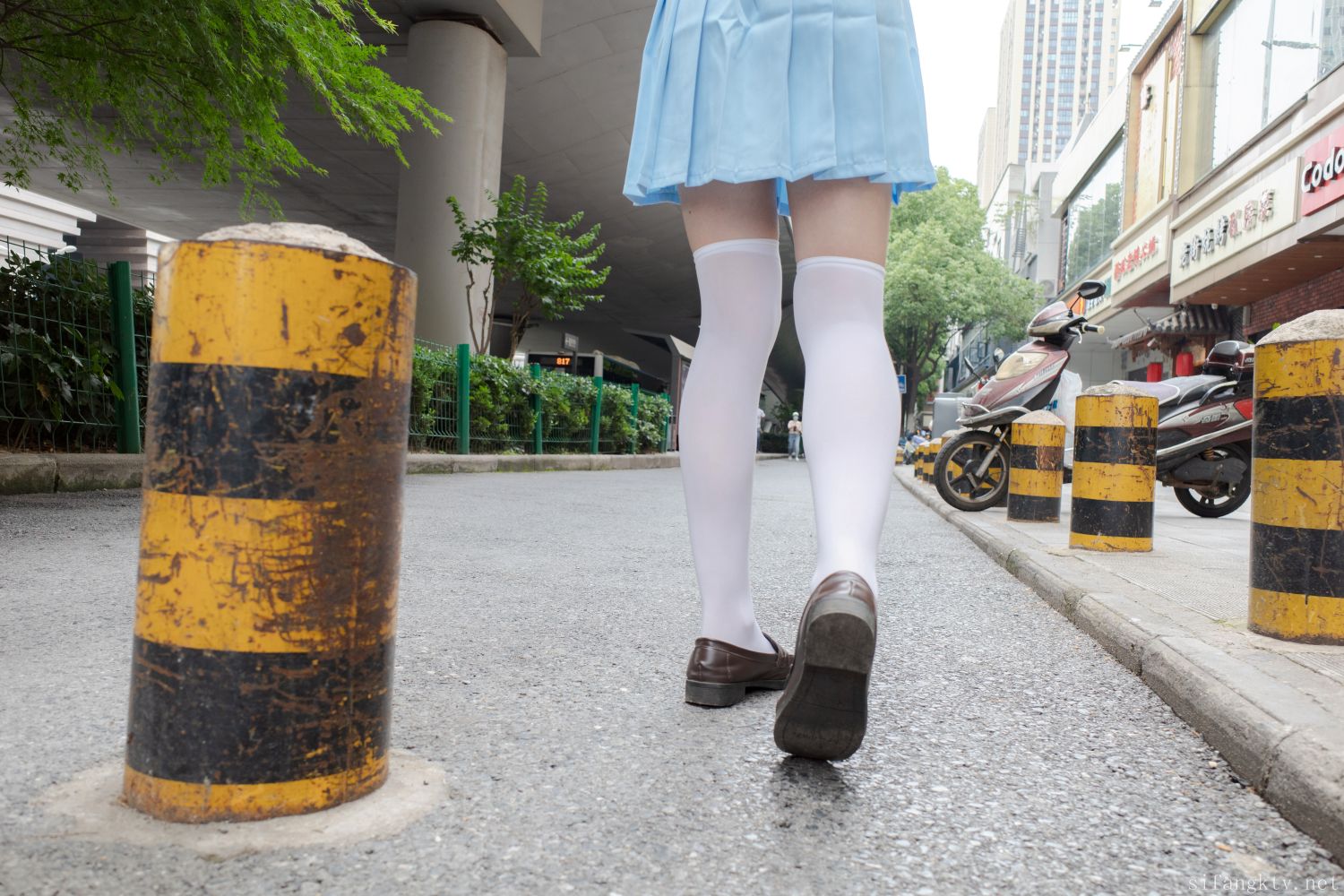 少女秩序-小满-香蕉-酸奶-R18-127P1V-4G-12-30