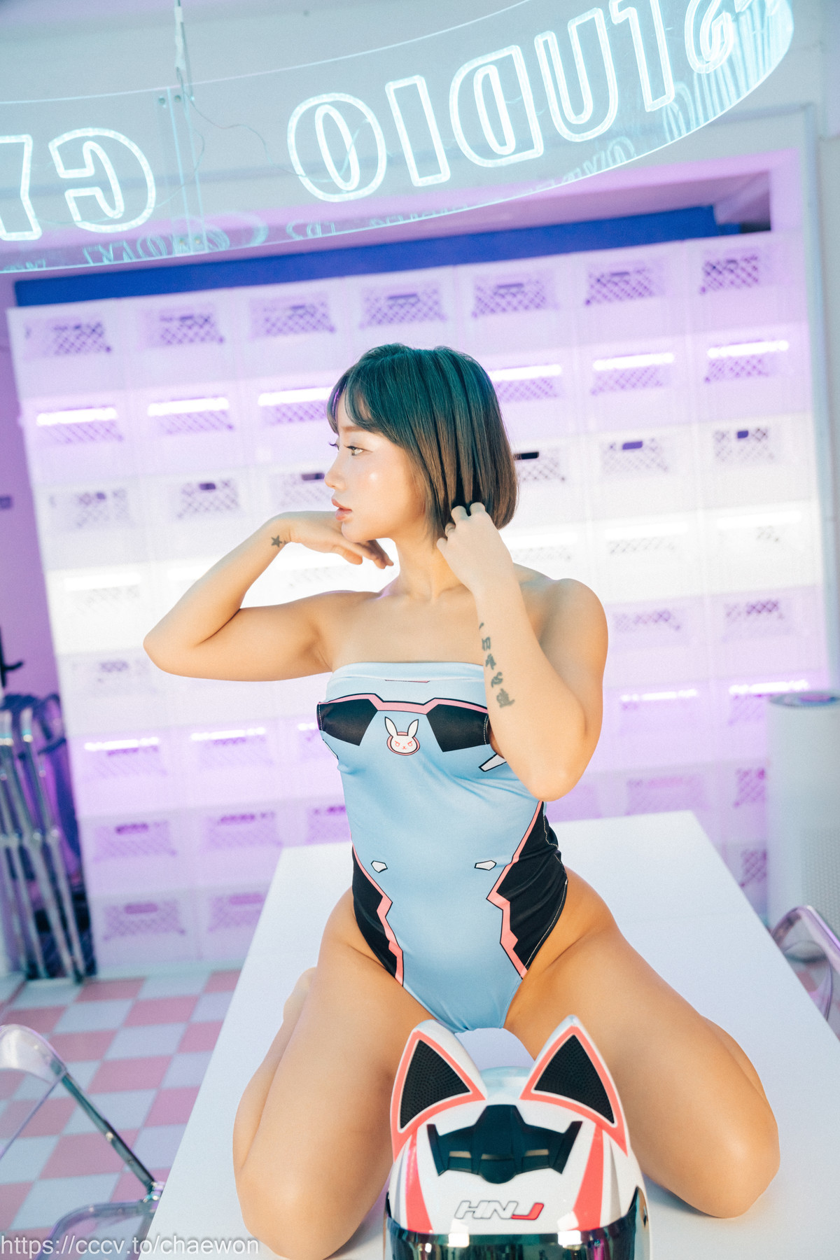 Booty-Queen-엉덩퀸-Loozy-Streamer-Set05-02-19