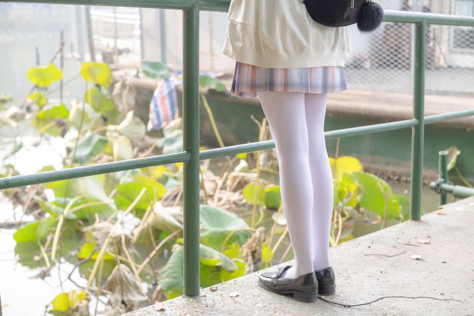 VIP小七-JK-R18-230P1V-372G-01-14