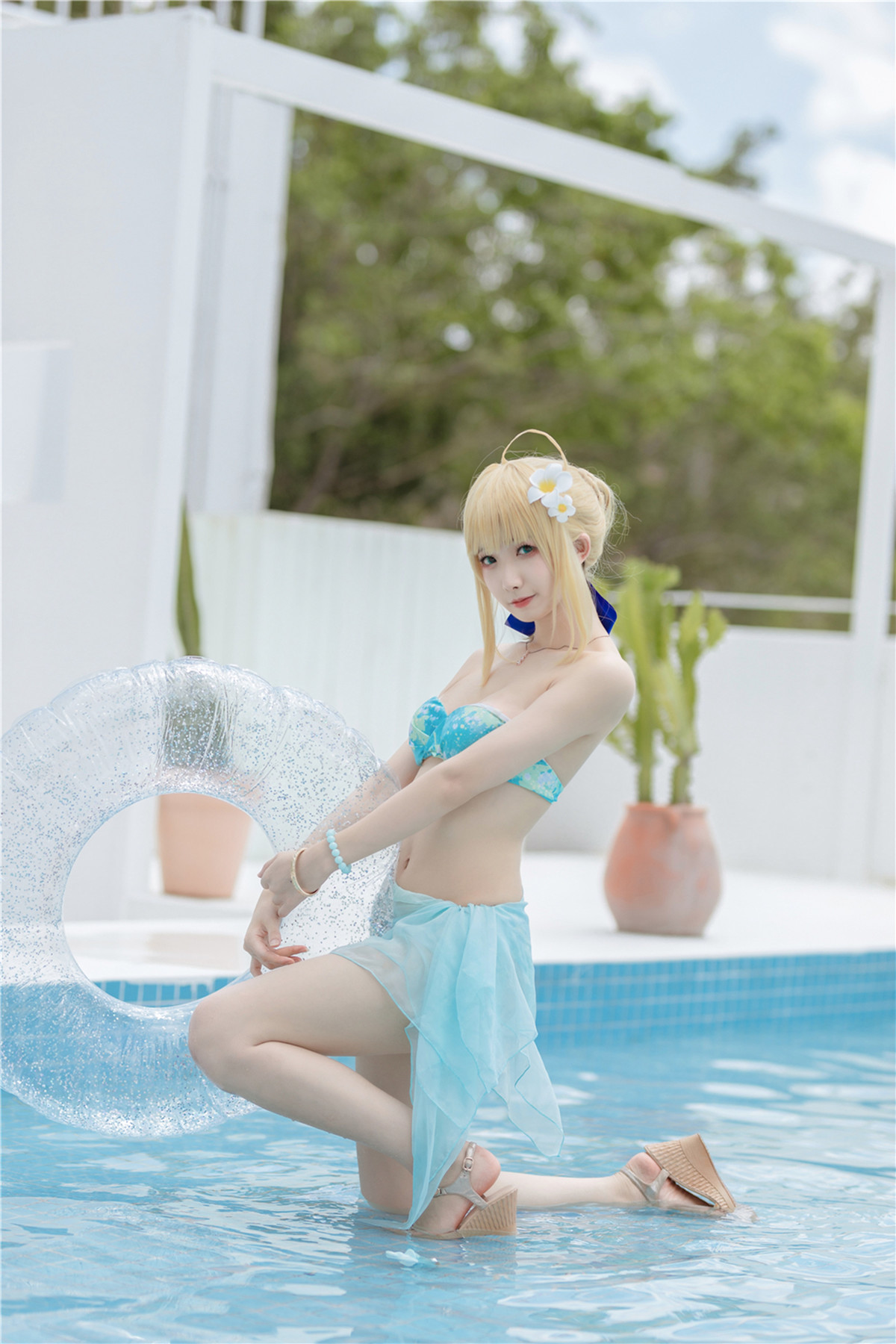 Cosplay-封疆疆v-阿尔托莉雅-潘德拉贡-泳装-11-01