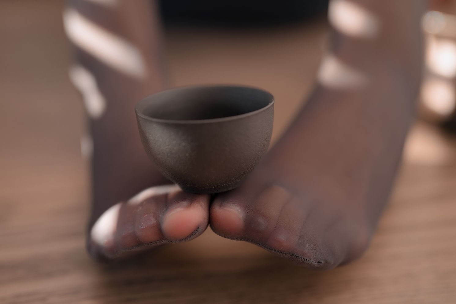 轩萧学姐---蓝裙OL170p4v-147G-06-18