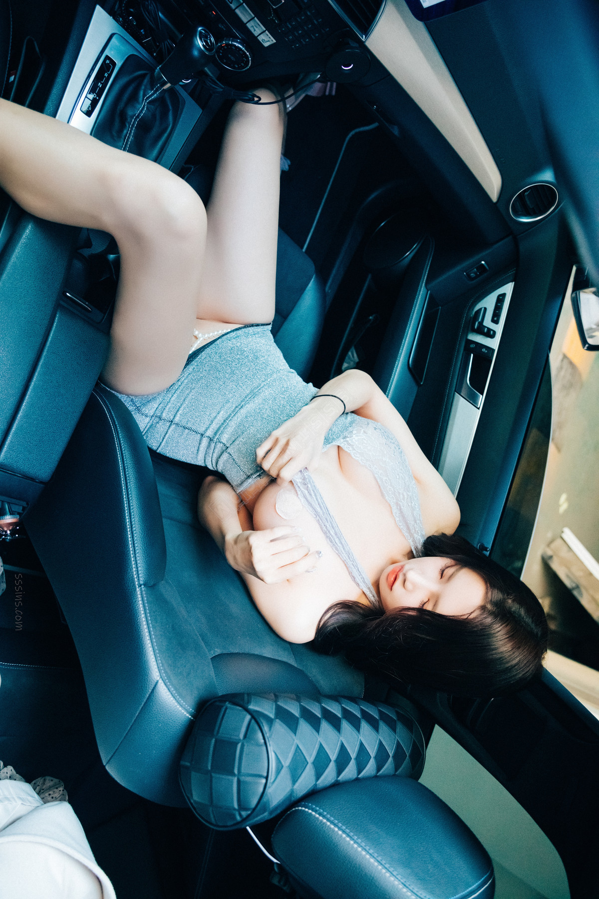 YeonYu-연유-Loozy-Yano-Driver-Set01-01-14