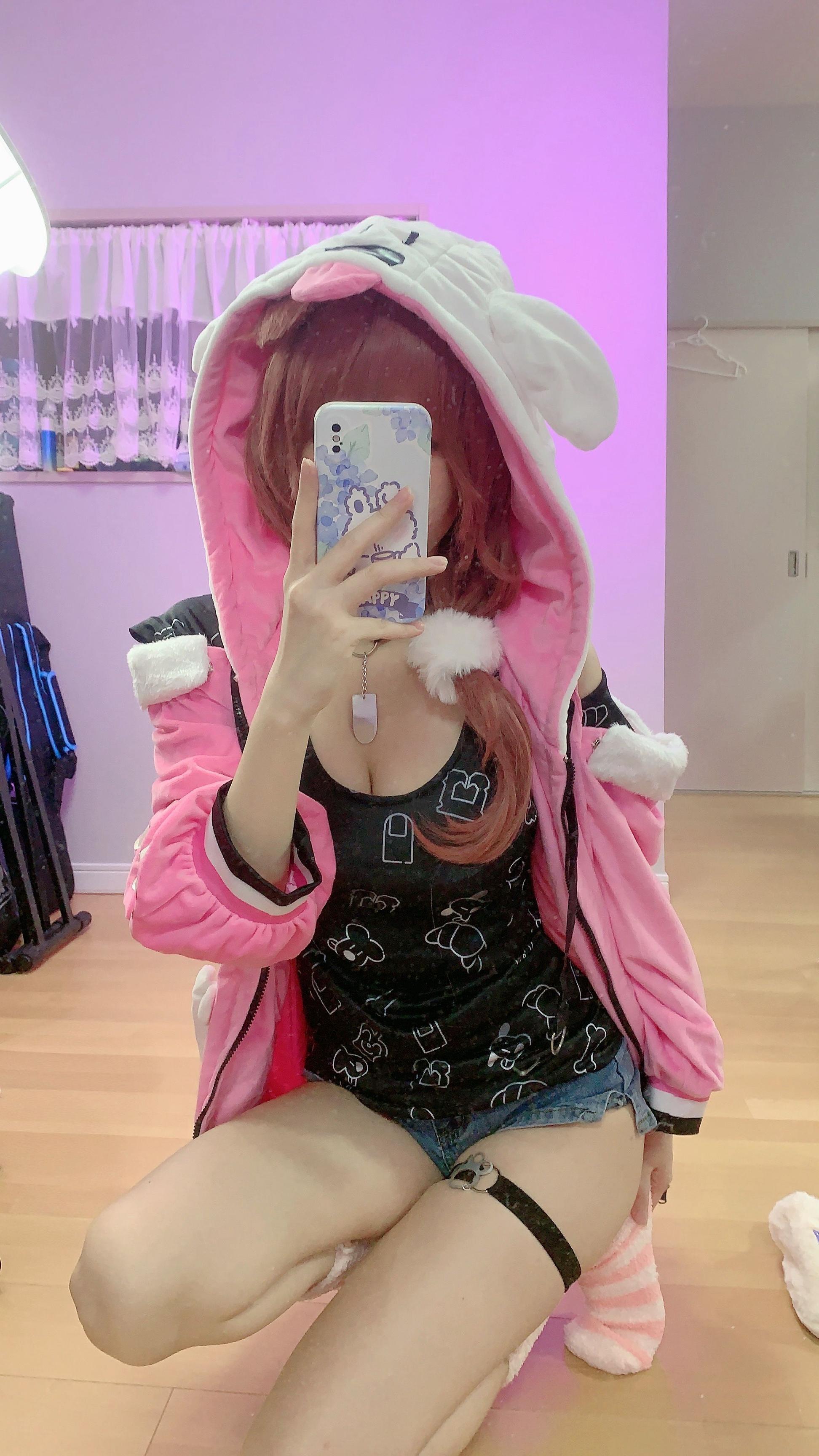 051-千阳快起床---戌神ころね-12P-3945-MB-08-27