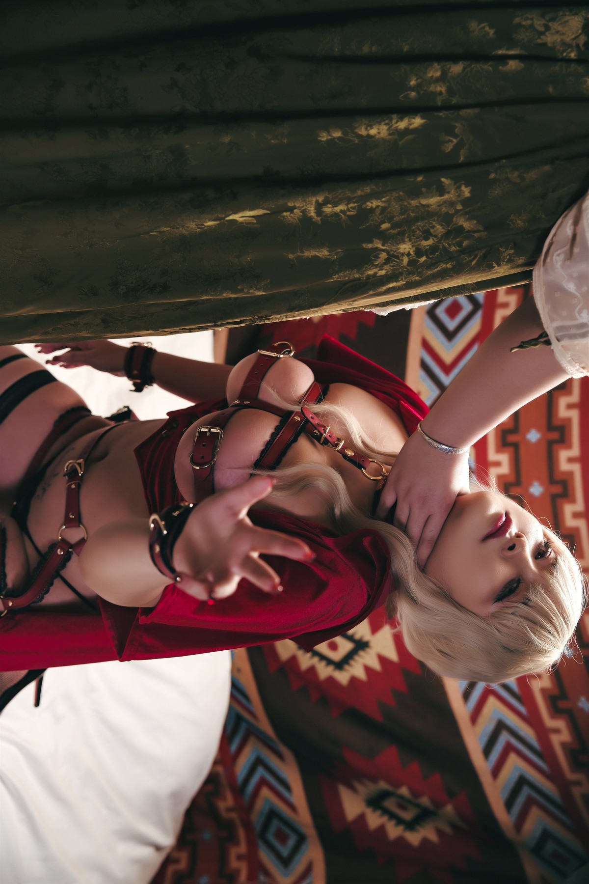 Cosplay-洛璃LoLiSAMA-暗黑小红帽-Set01-04-30