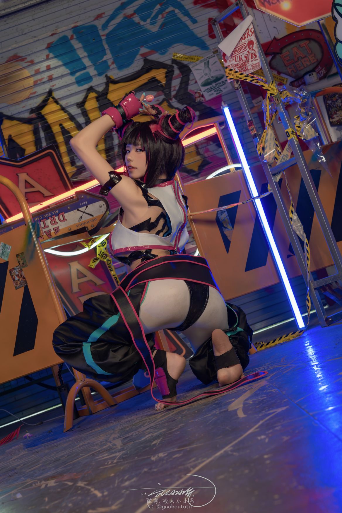 咬人小小兔-黏黏团子兔---五月作品街霸-韩蛛俐-81P1V-139GB-06-16