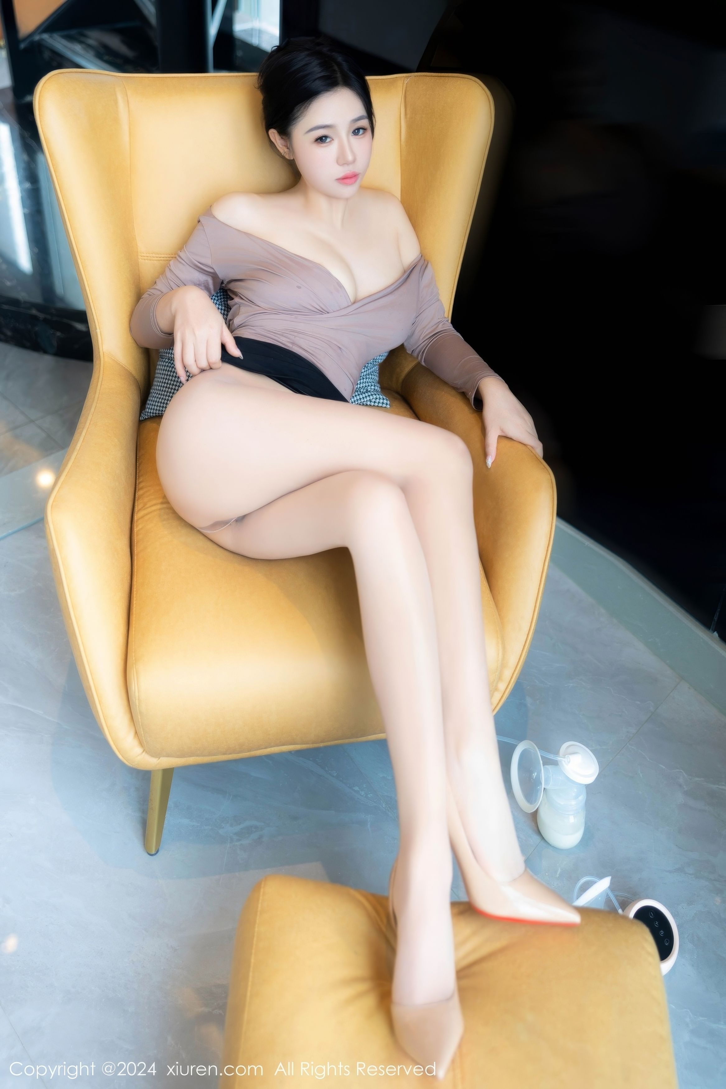 Xiuren-N08798-金小依-77P-08-18