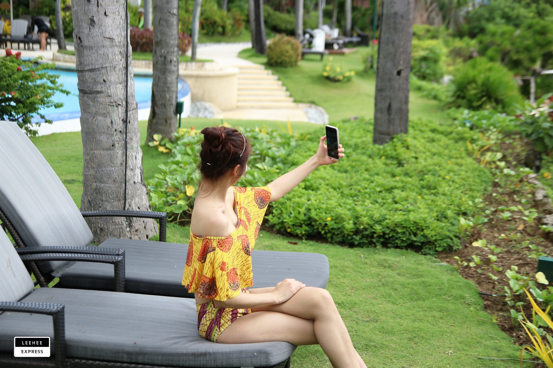 Lee-Heeeun-이희은-LEEHEE-EXPRESS-LESV-001A-12-01