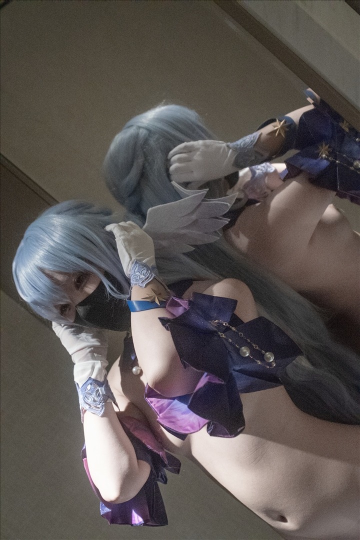 少女映画---知更鸟-120P1V-120P-1V-70501-MB-20240811m-08-14