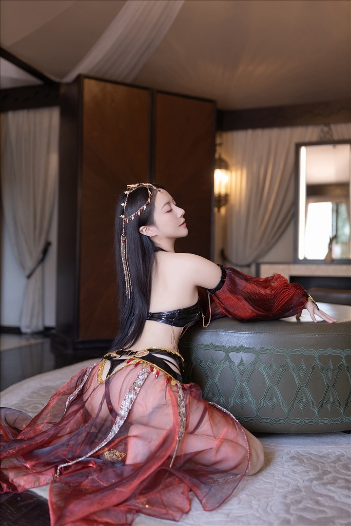 鱼子酱Fish--舞娘-114P-111-GB-20240809p-08-10