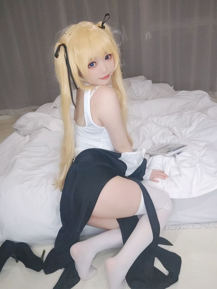 神沢永莉---英梨梨修女自拍-155P-03-29