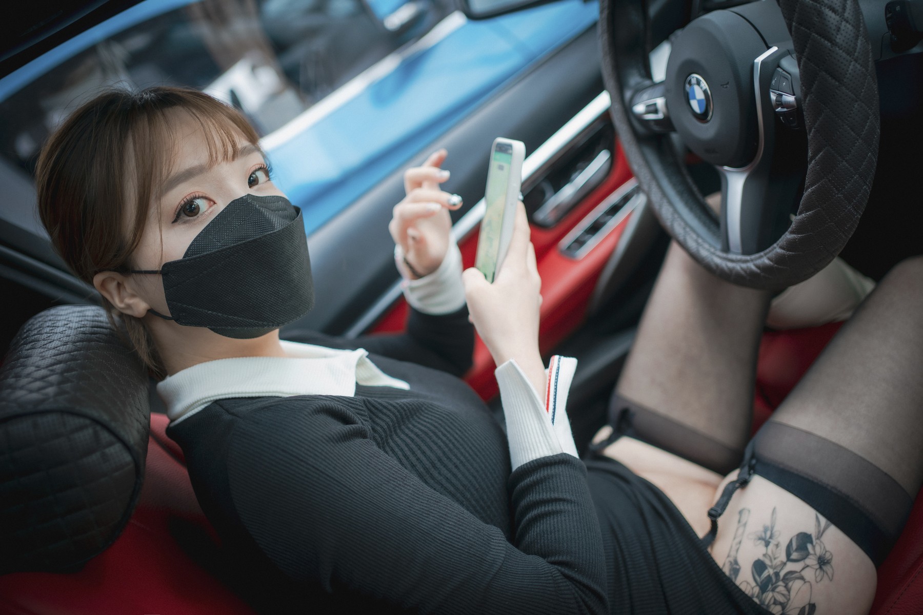 Son-Yeeun-손예은-LOOZY-A-Snap-of-Intimacy-Set02-04-03