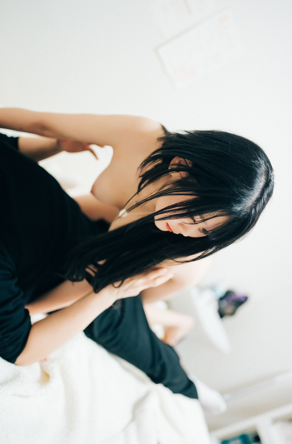 ZIAKwon-권지아-Loozy-8216Adult-Hair-Shop8217-Set03-08-17