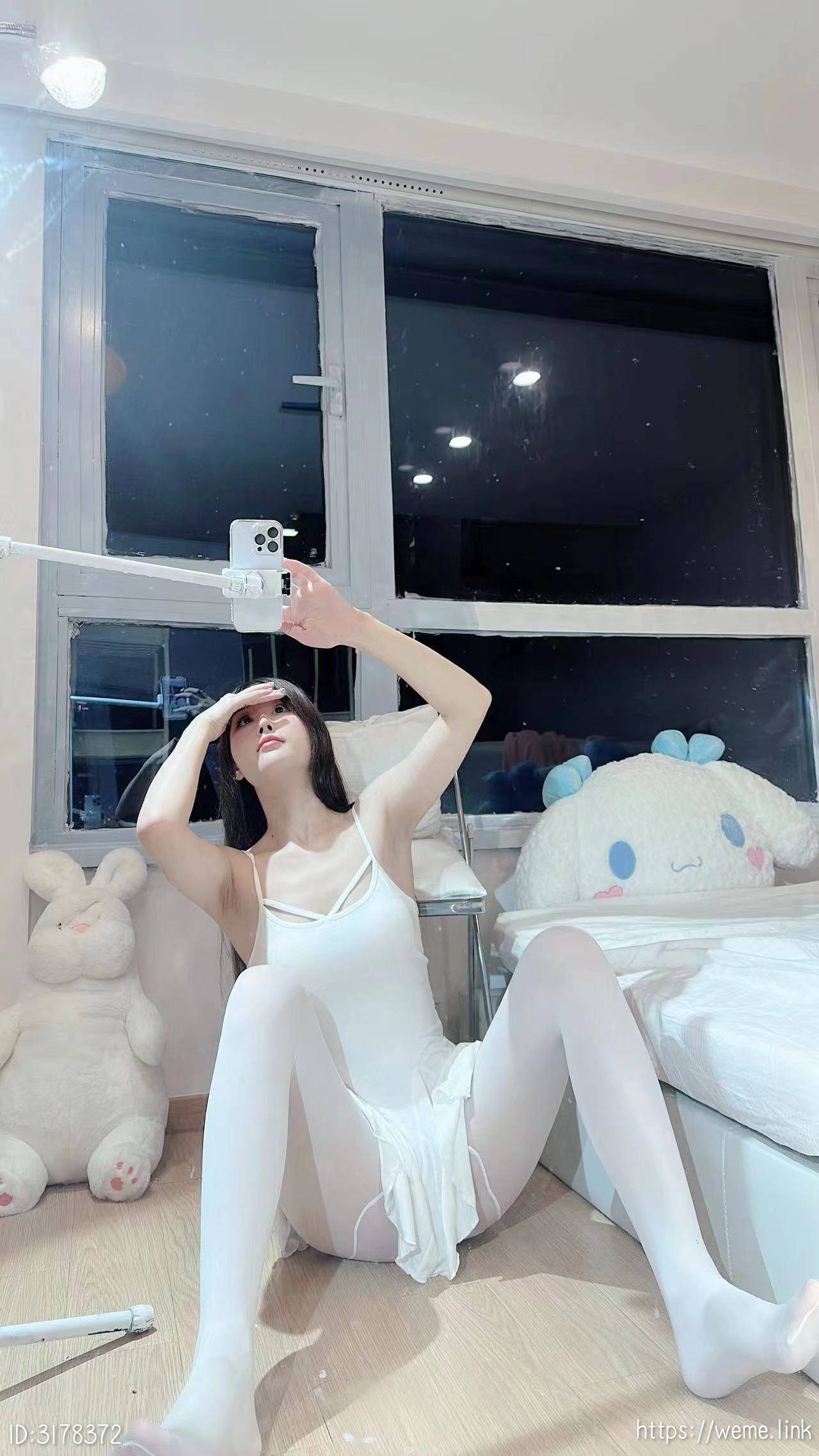 小萌子---NO006-一字马挑战-57P54MB-08-17