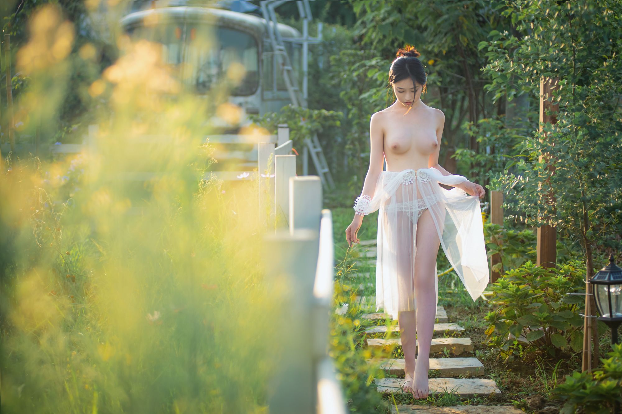 年年---神明之女40P-2323M-01-25