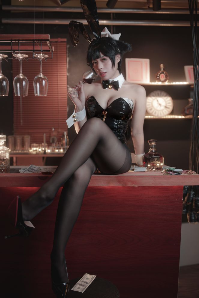 九言-高雄兔女郎-24P-148MB-02-28