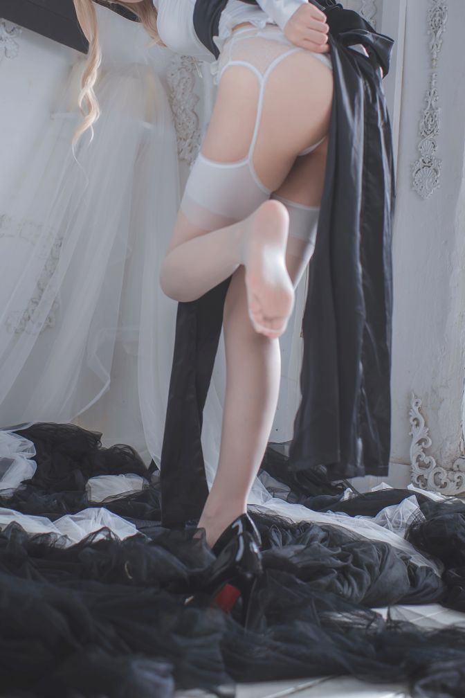 衣衣---修女-59P3V-377MB-07-20