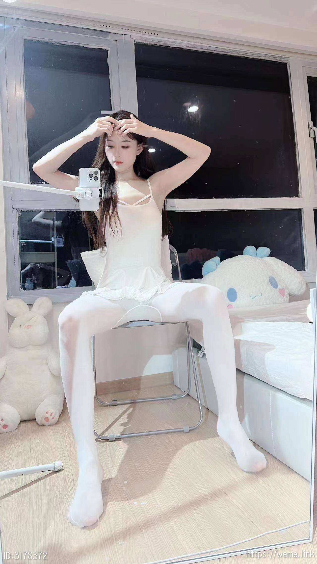 小萌子---NO006-一字马挑战-57P54MB-08-17