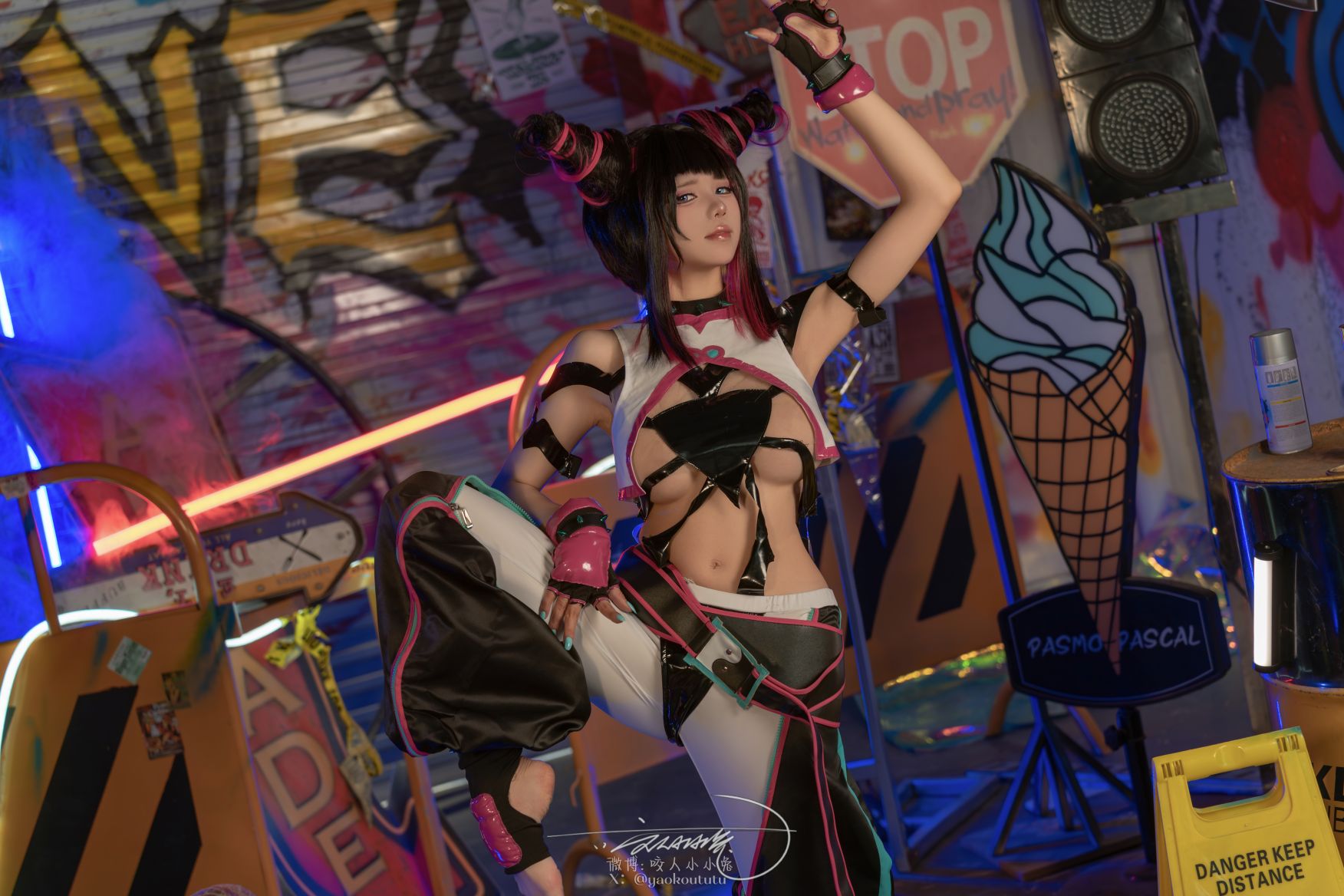 咬人小小兔-黏黏团子兔---五月作品街霸-韩蛛俐-81P1V-139GB-06-16