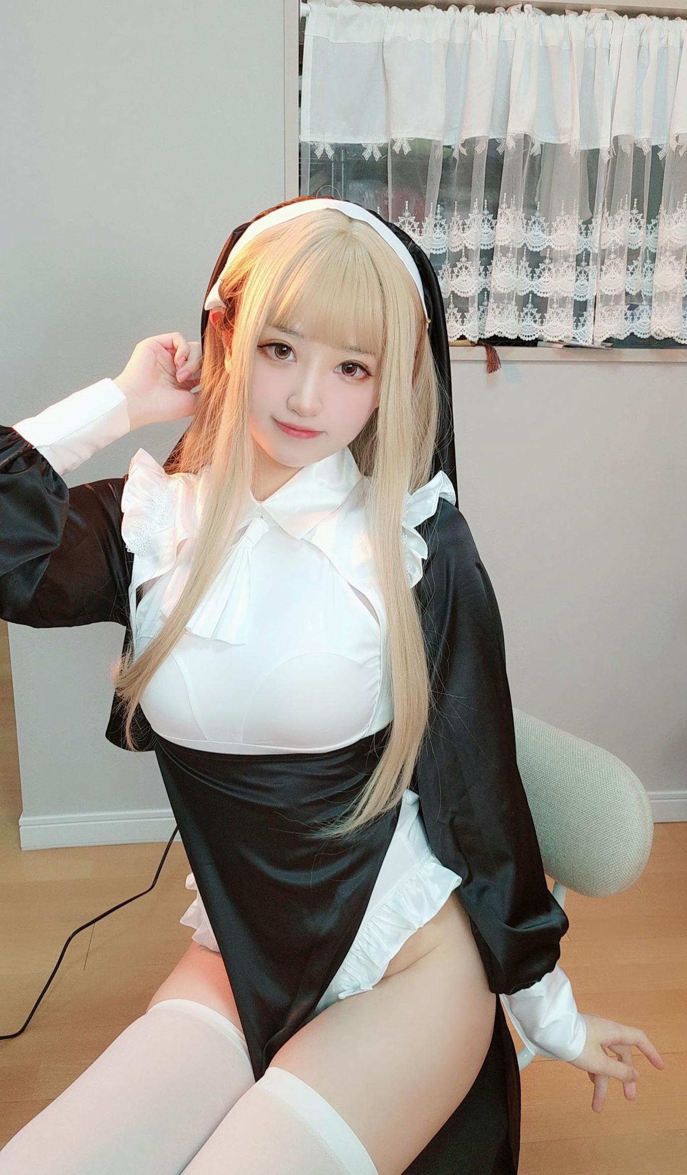 050-千阳快起床---修女-17P-3383-MB-08-27