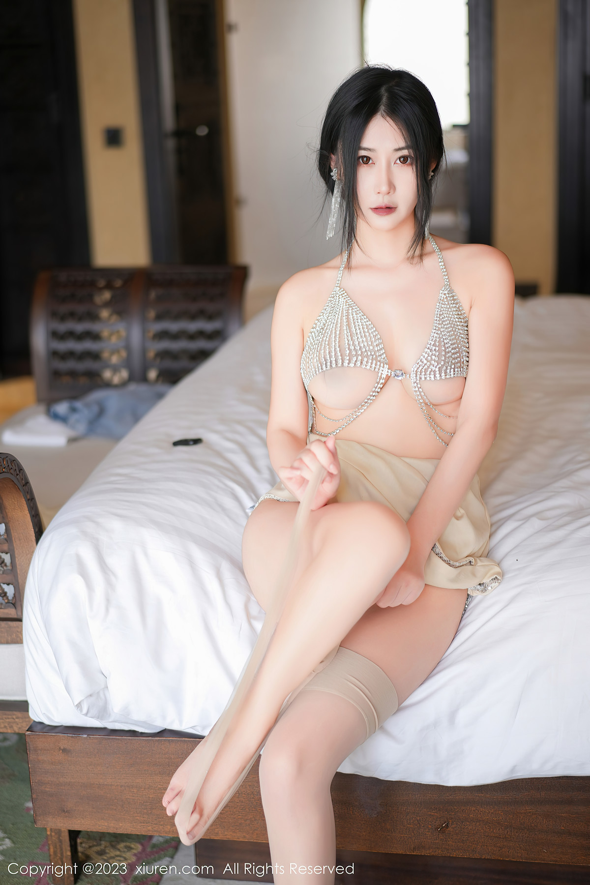 XiuRen秀人网-NO7244-laura阿姣-08-26