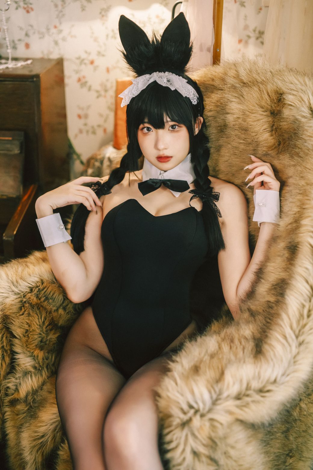 瓦斯塔亚小龙虾---Bunny-Diary兔女郎主题本-134P-236G-04-19