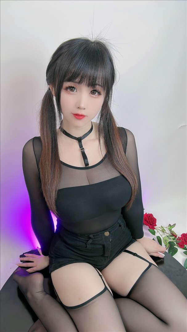 miko酱---23年05月合集297P-297P-53819-MB-20240811y-08-14-2