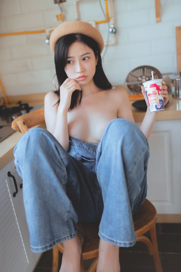 年年---背带裤32P-2年年6M-01-23