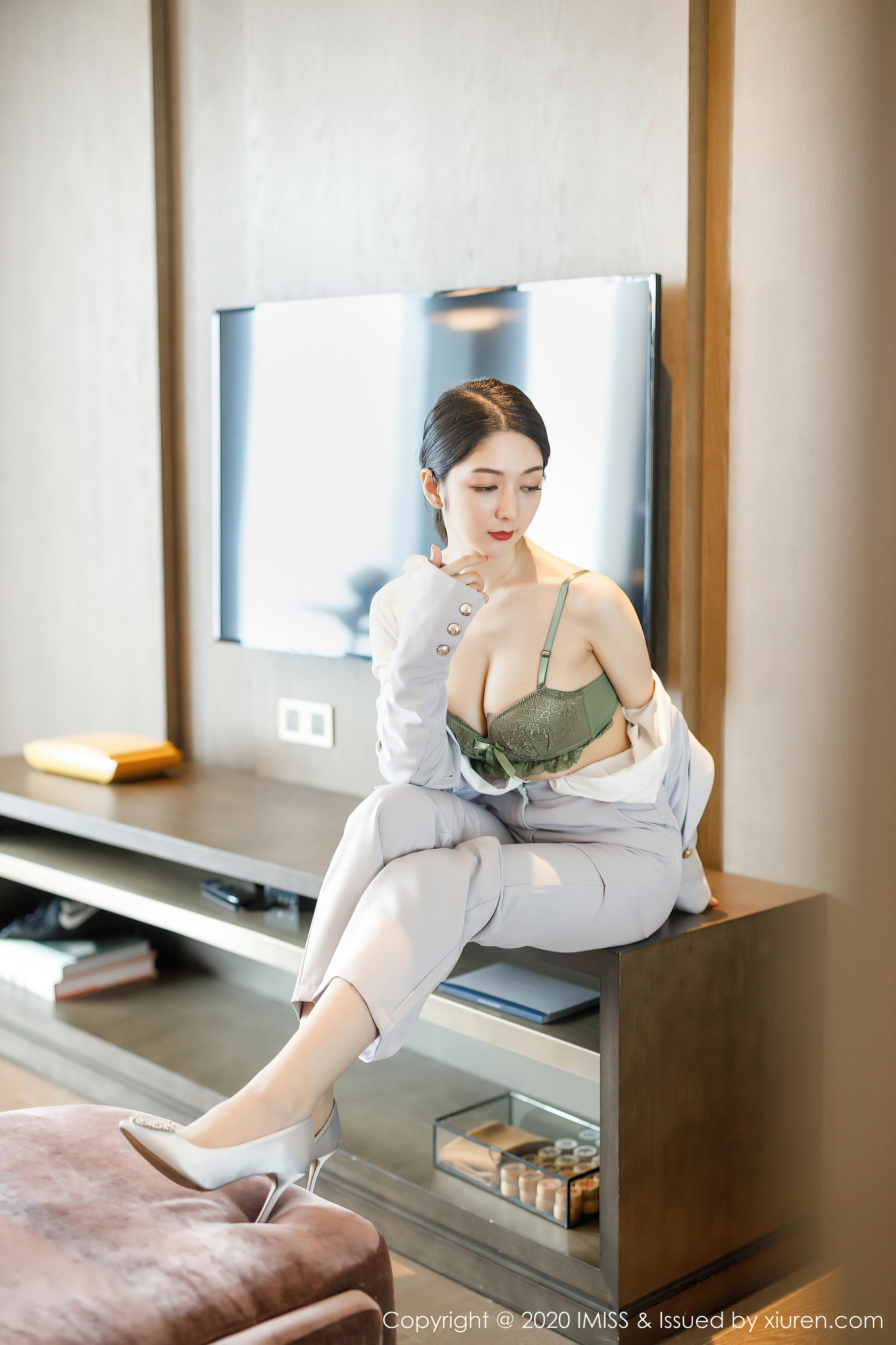 014-IMiss爱蜜社-20200721-VOL483-Angela小热巴-59P-70883-MB-08-23