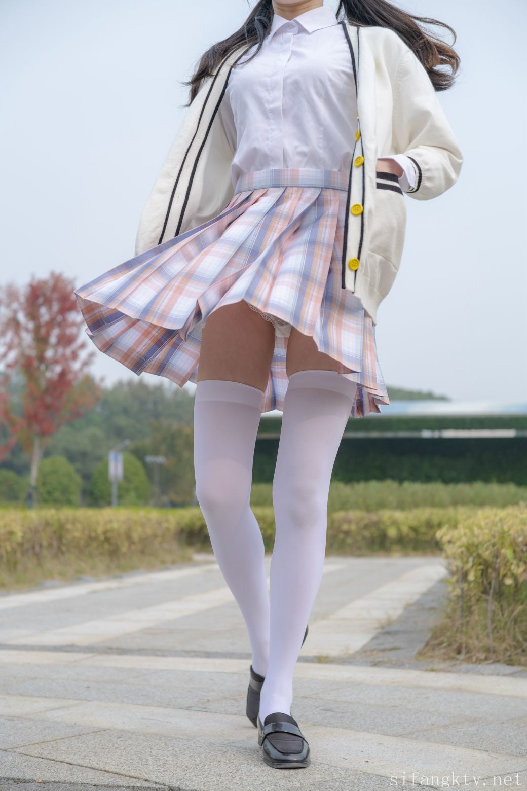 VIP小七-JK-R18-230P1V-372G-01-14