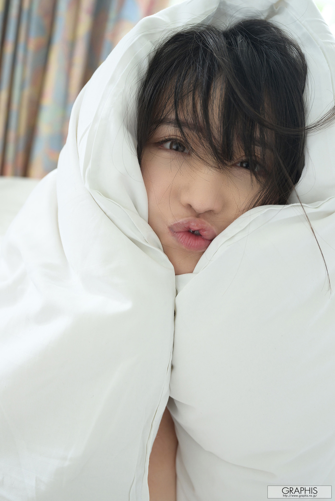 Karen-Yuzuriha-楪カレン-Graphis-Gals-unveil-Vol04-01-15