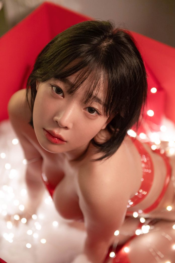 姜仁卿-IKOF-4-2023-Christmas-Digital-Photobook--PPV-Bunny-98P3V-428MB-02-19