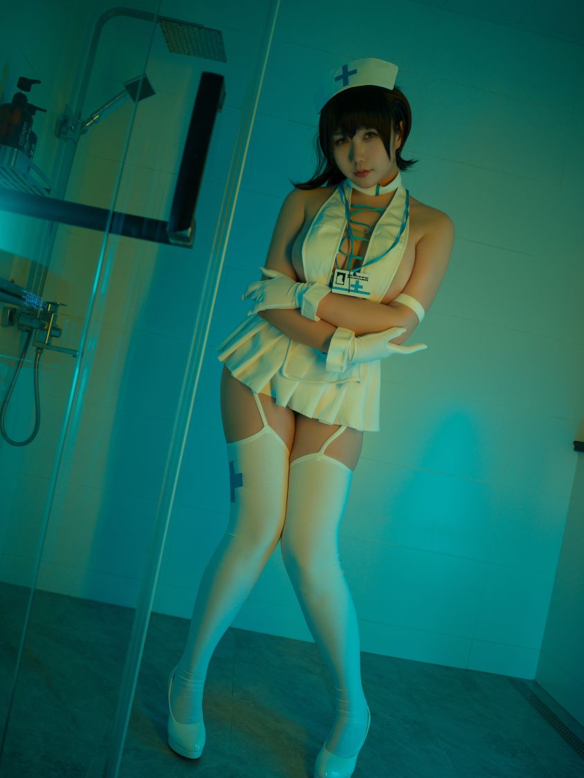 麻花麻花酱---碧蓝护士-08-04