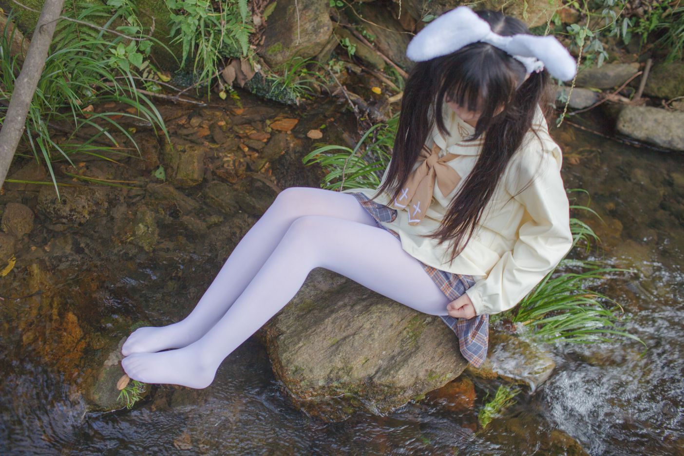 少女秩序写真-EXvol002-白丝格子裙80P-8426M-01-07