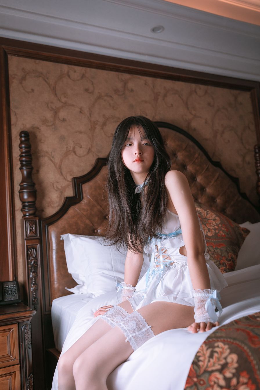 VIP林书辞---天使-R17-87P3V-208G-12-26