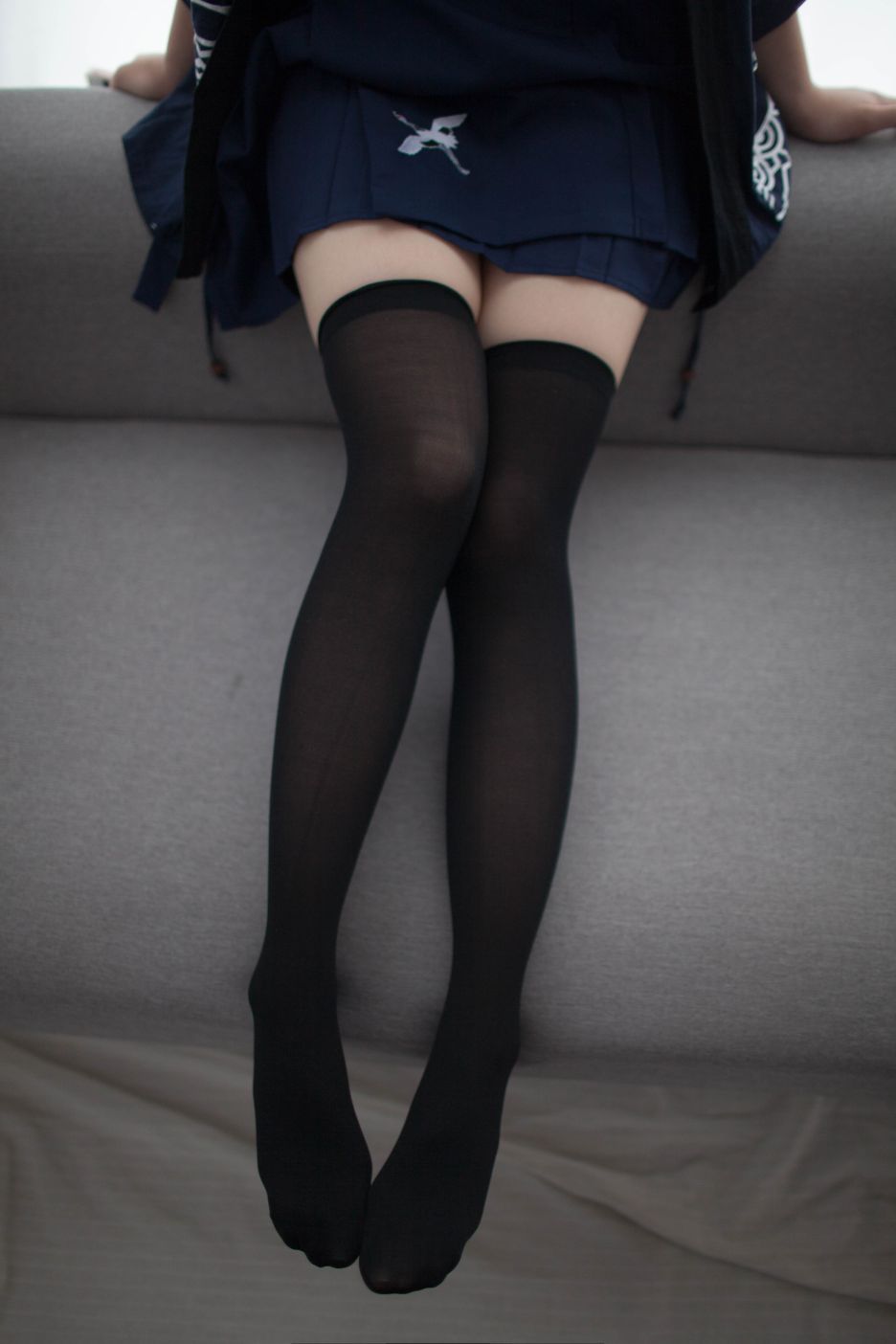 少女秩序写真-vol006-沙发过膝黑丝55P-01-10