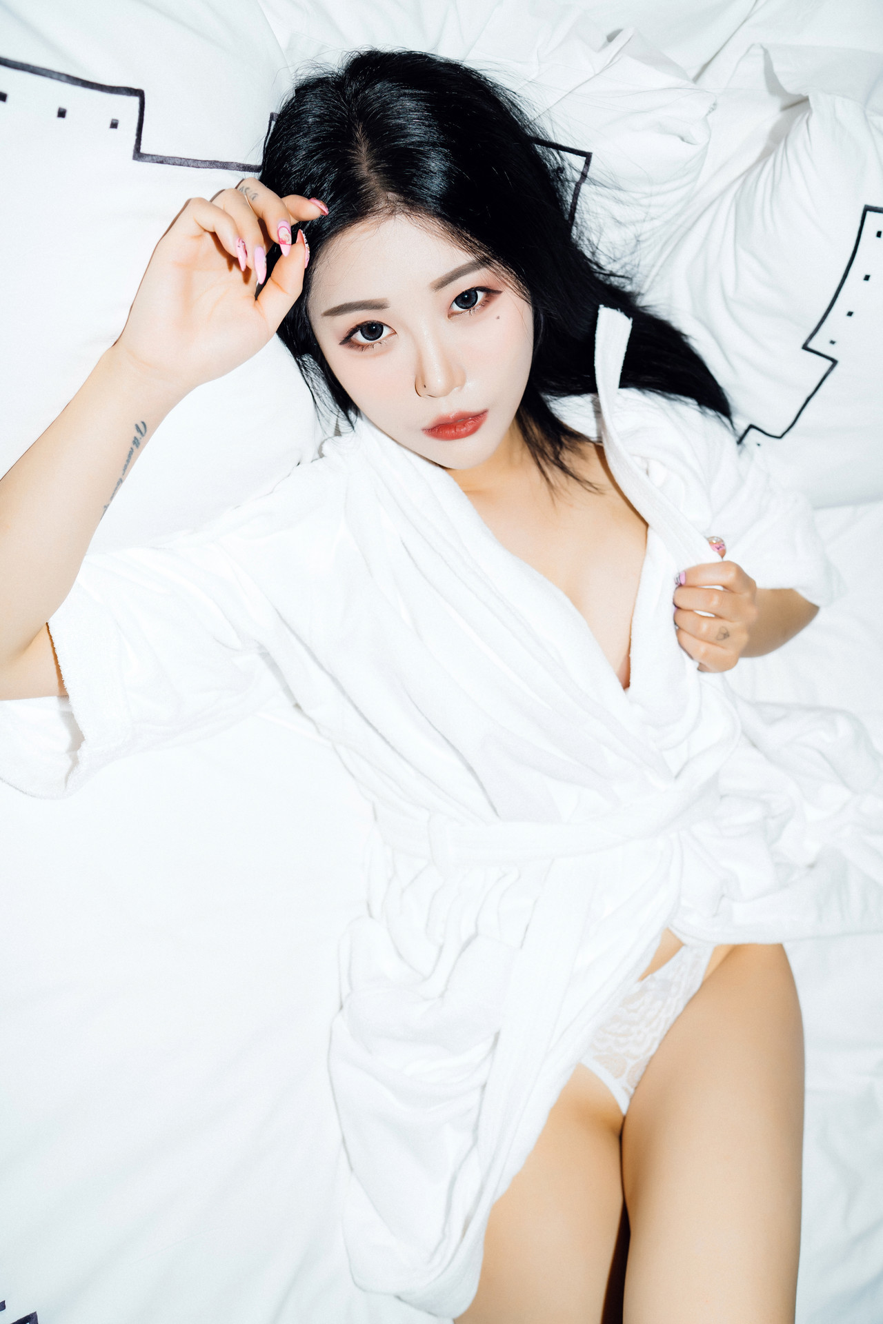 Jeong-Bomi-정보미-Moon-Night-Snap-Good-Day-Vol02-Set02-02-06