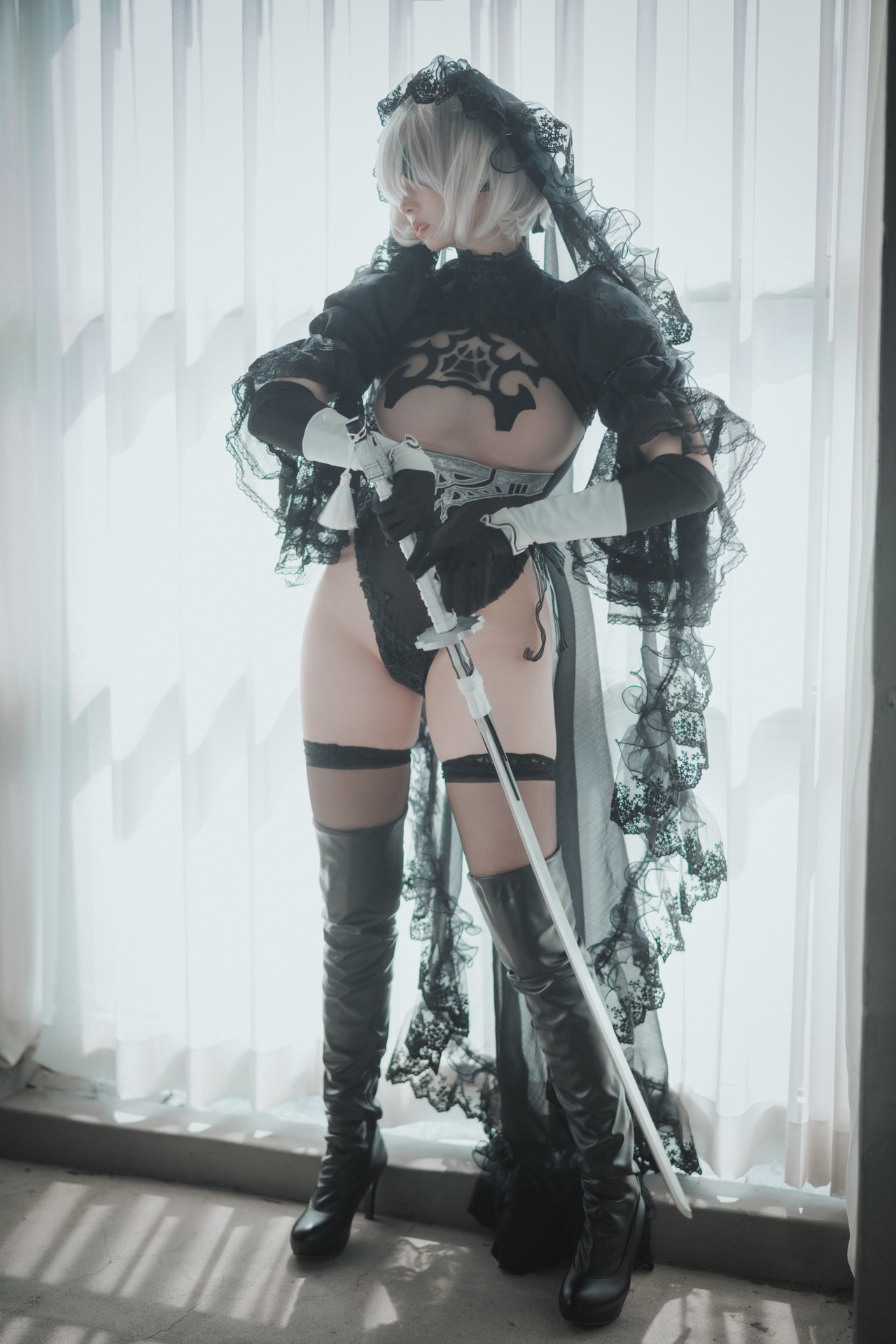 Bambi-밤비-DJAWA-La-Rose-NoirE-2B-8211-Set01-12-29
