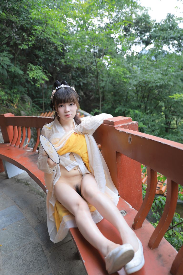 晓晓可可爱---凉亭-89P-115G-04-09