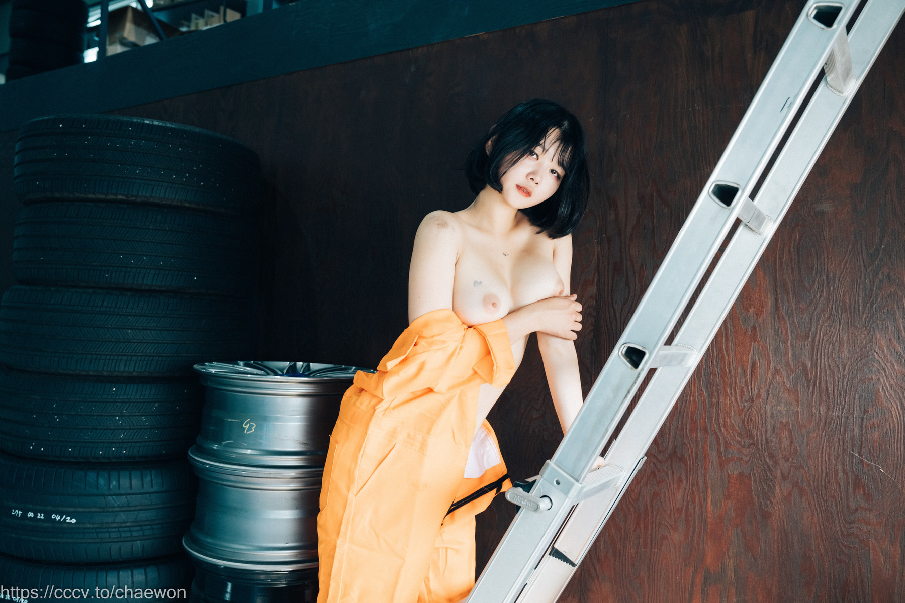 ZIAKwon-권지아-Loozy-Garage-Girl-Set01-03-25