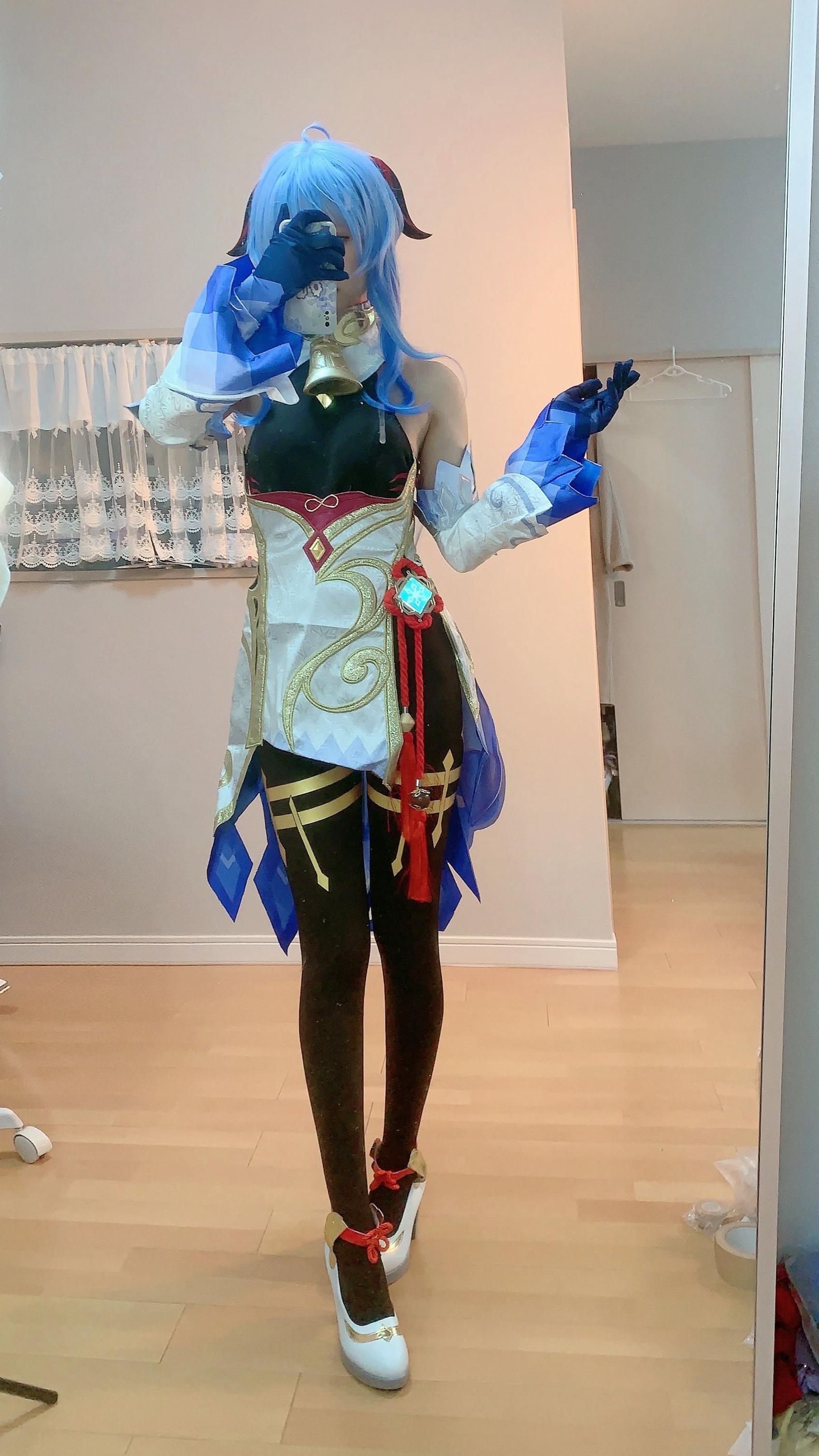 018-千阳快起床---甘雨对镜拍-13P-3869-MB-08-27