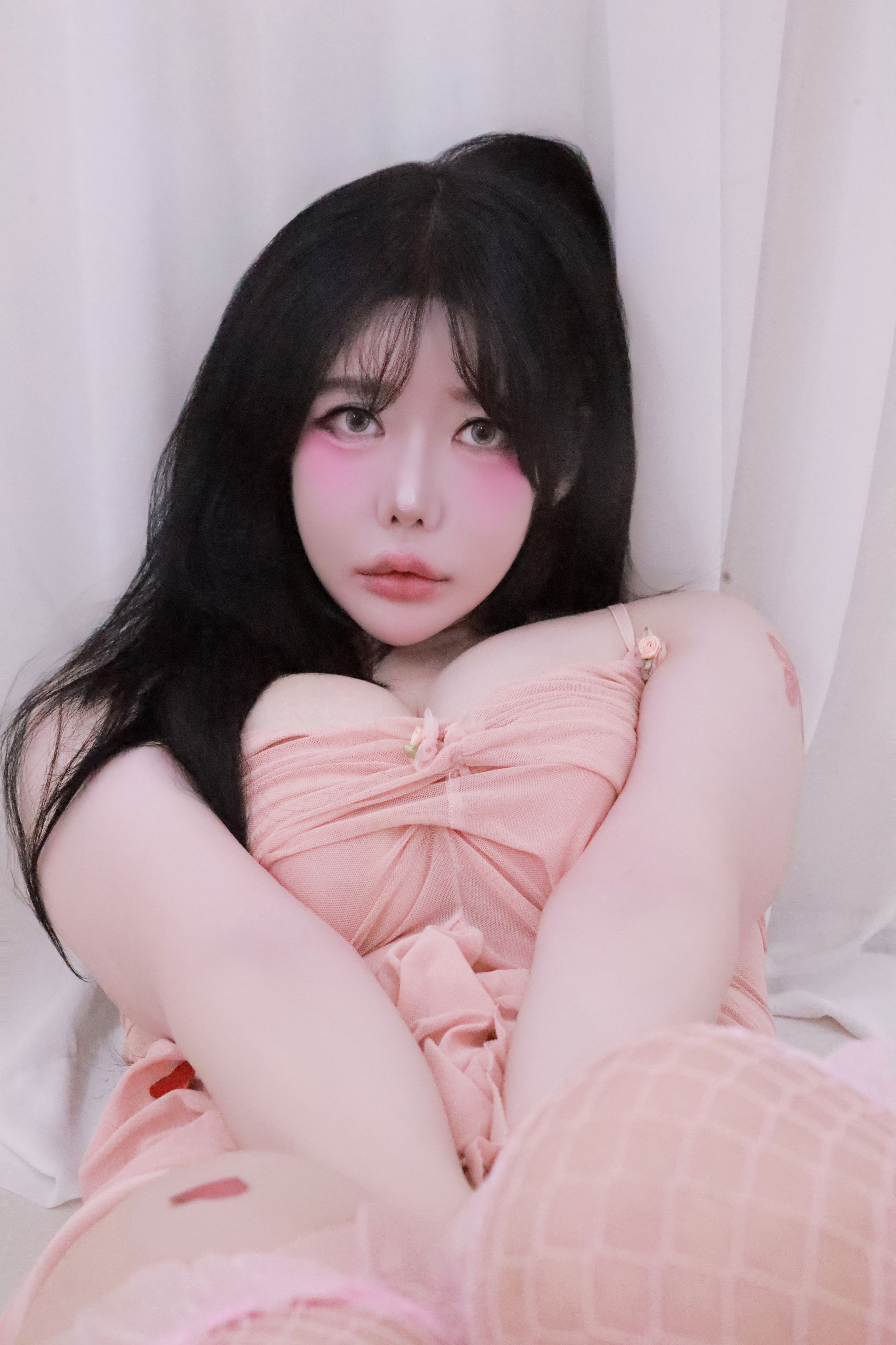 Jisu-a-안지수--Birthday-100P-08-19