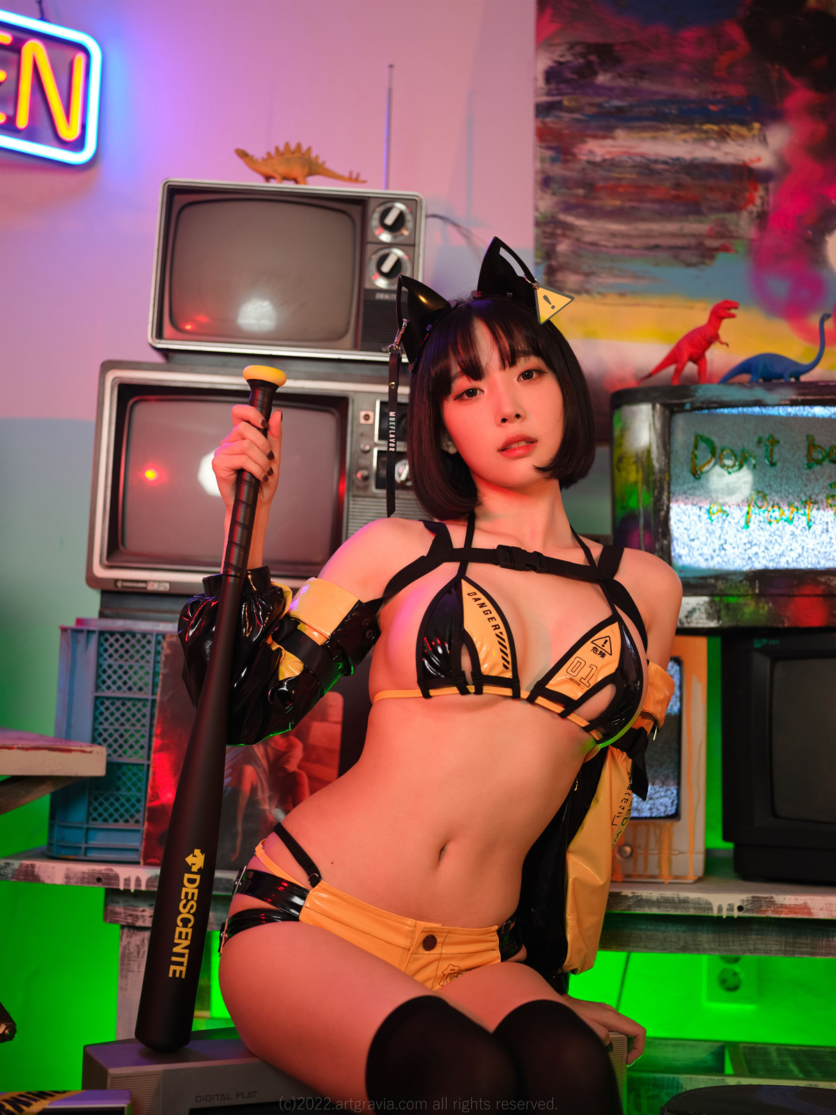 Kang-Inkyung-강인경-ArtGravia-VOL407-Photobook-Set01-04-24