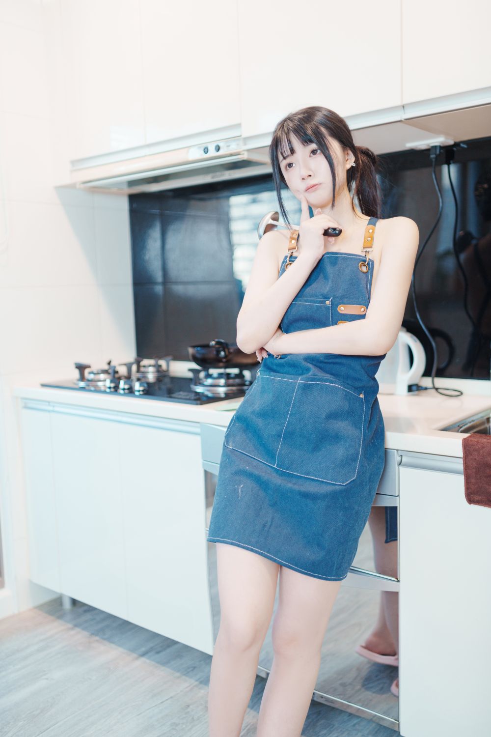 落落Raku---你的厨娘Your-waifu72P-5958M-04-10