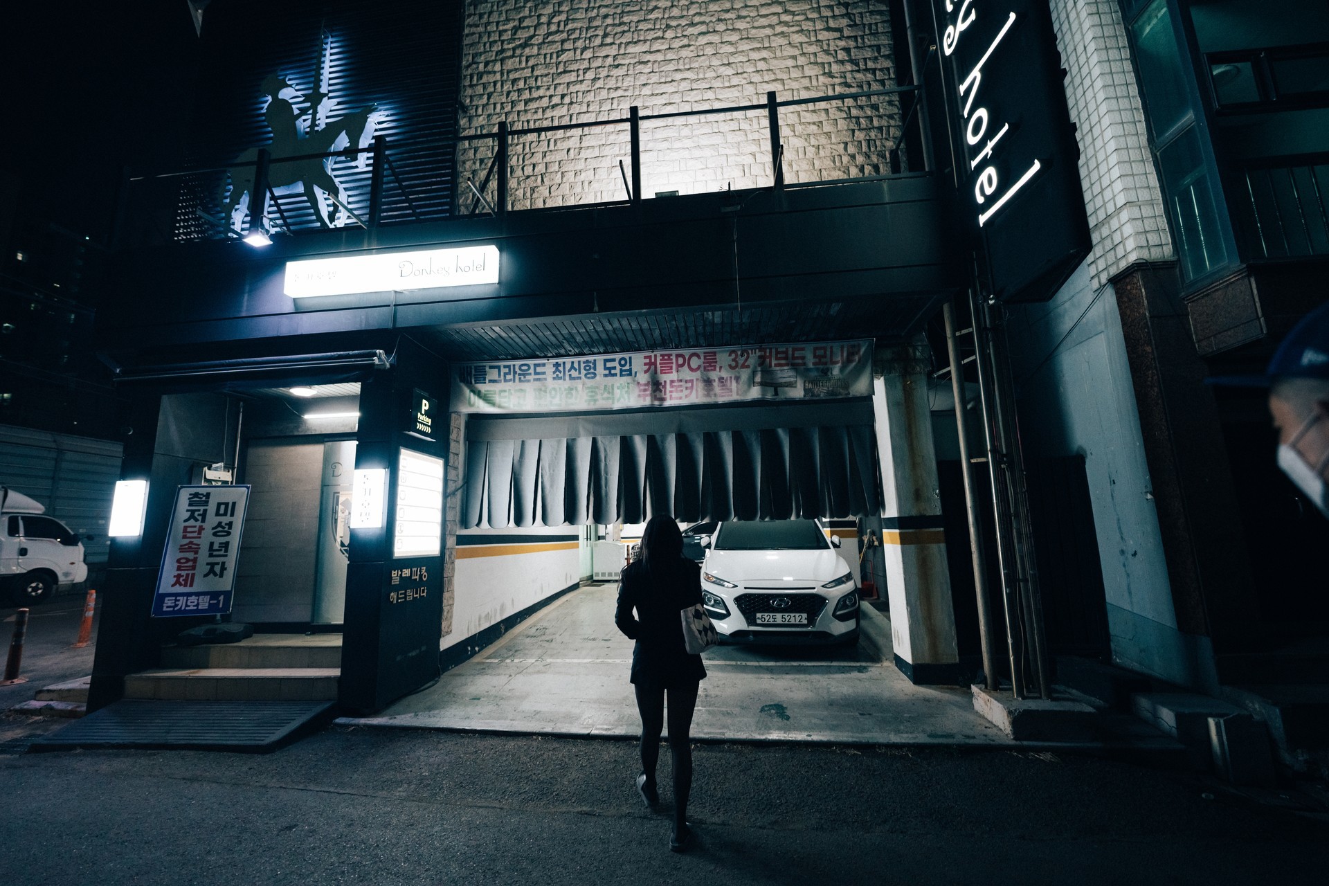 ZIAKwon-권지아-Loozy-XXX-At-Night-Road-Set01-01-25