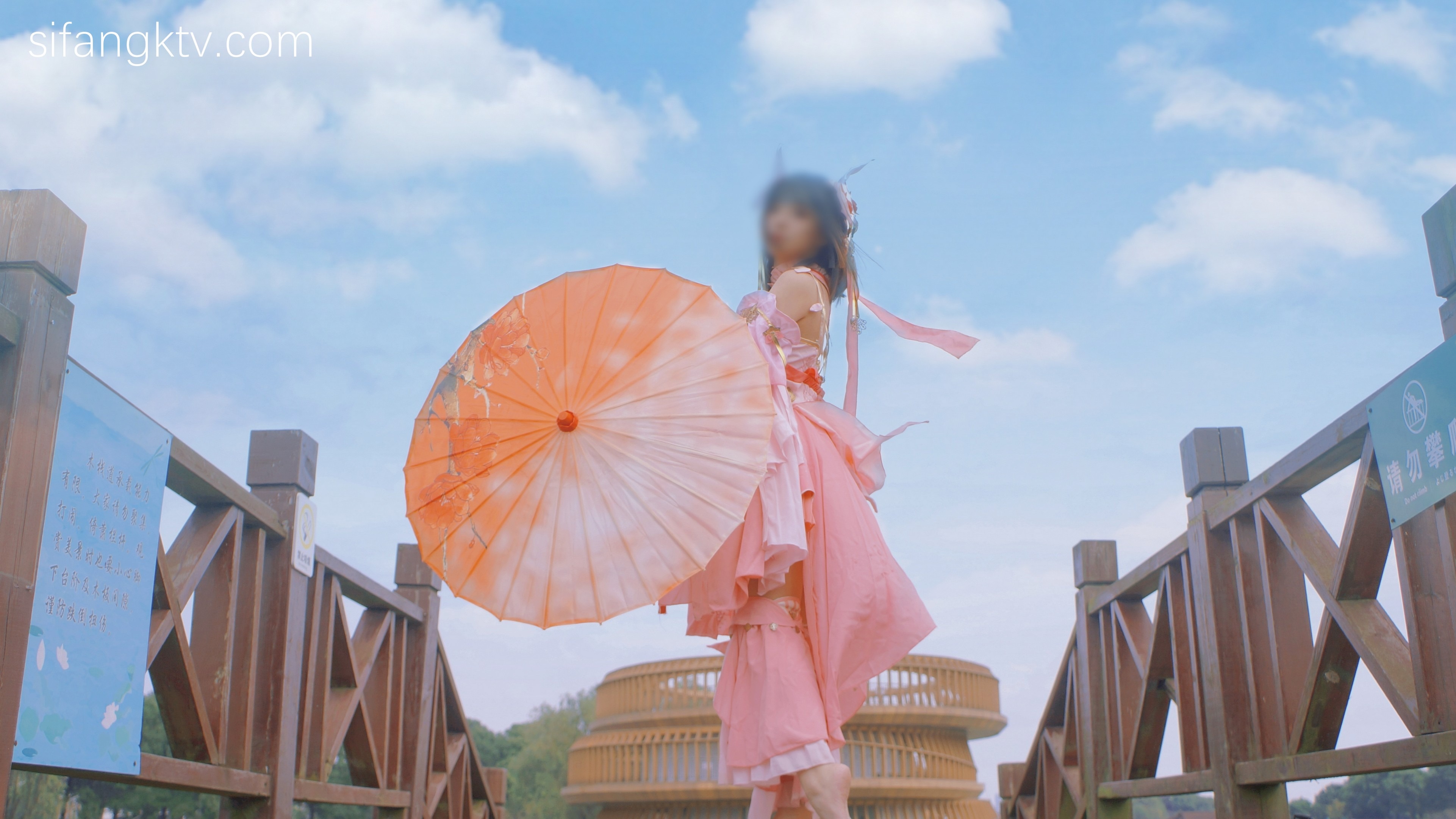 推特福利姬仙仙桃黑丝高跟兔耳朵珍珠链内内紫薇高潮喷水-08-13