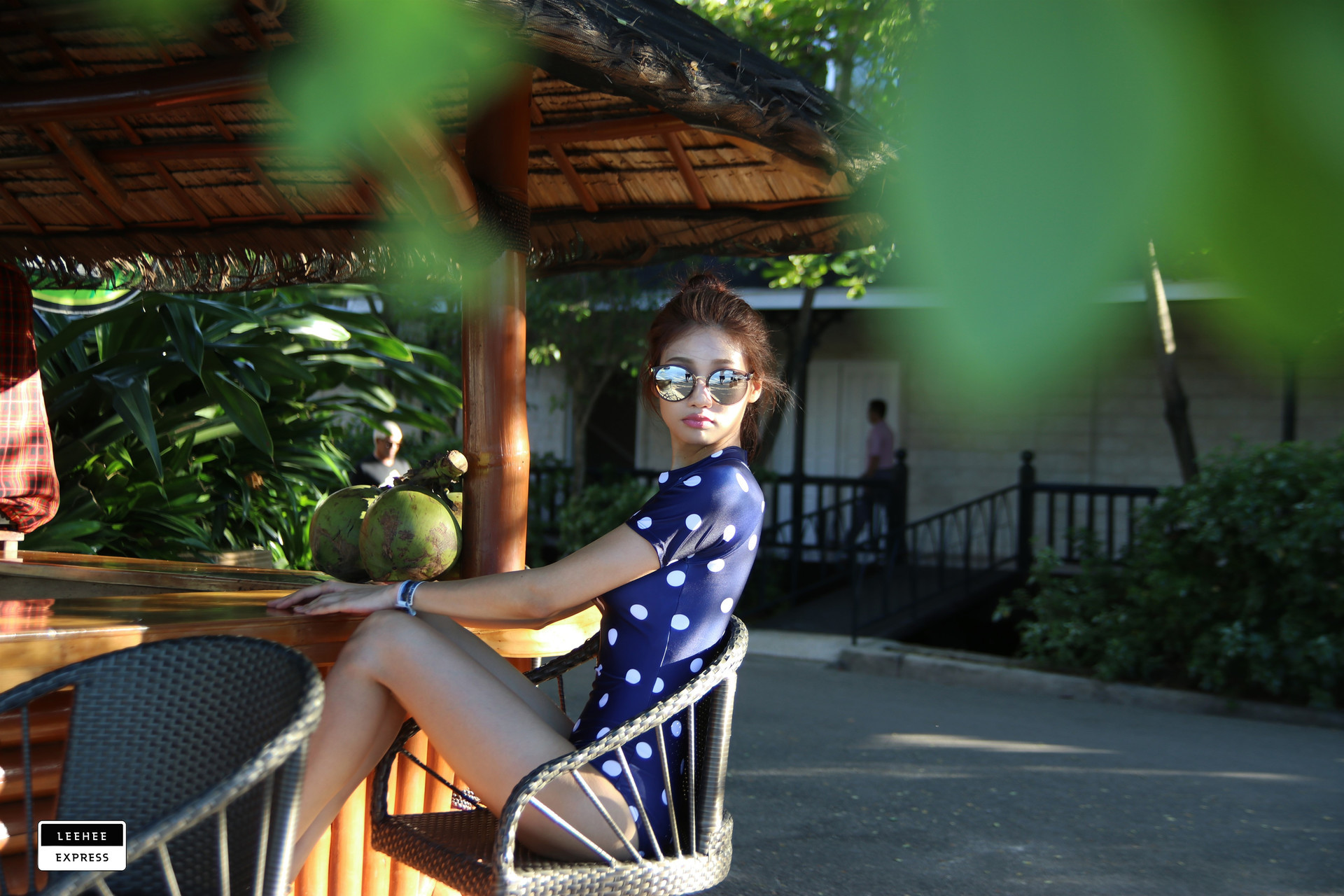 Lee-Heeeun-이희은-LEEHEE-EXPRESS-LESV-001A-12-01