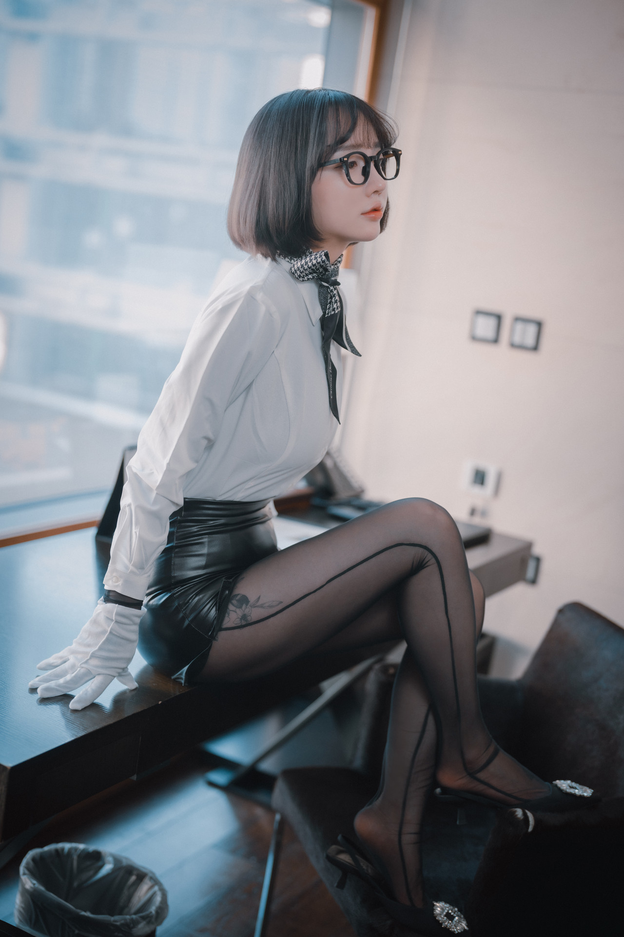 Son-Yeeun-손예은-DJAWA-Naughty-Supervisor-Set01-11-06