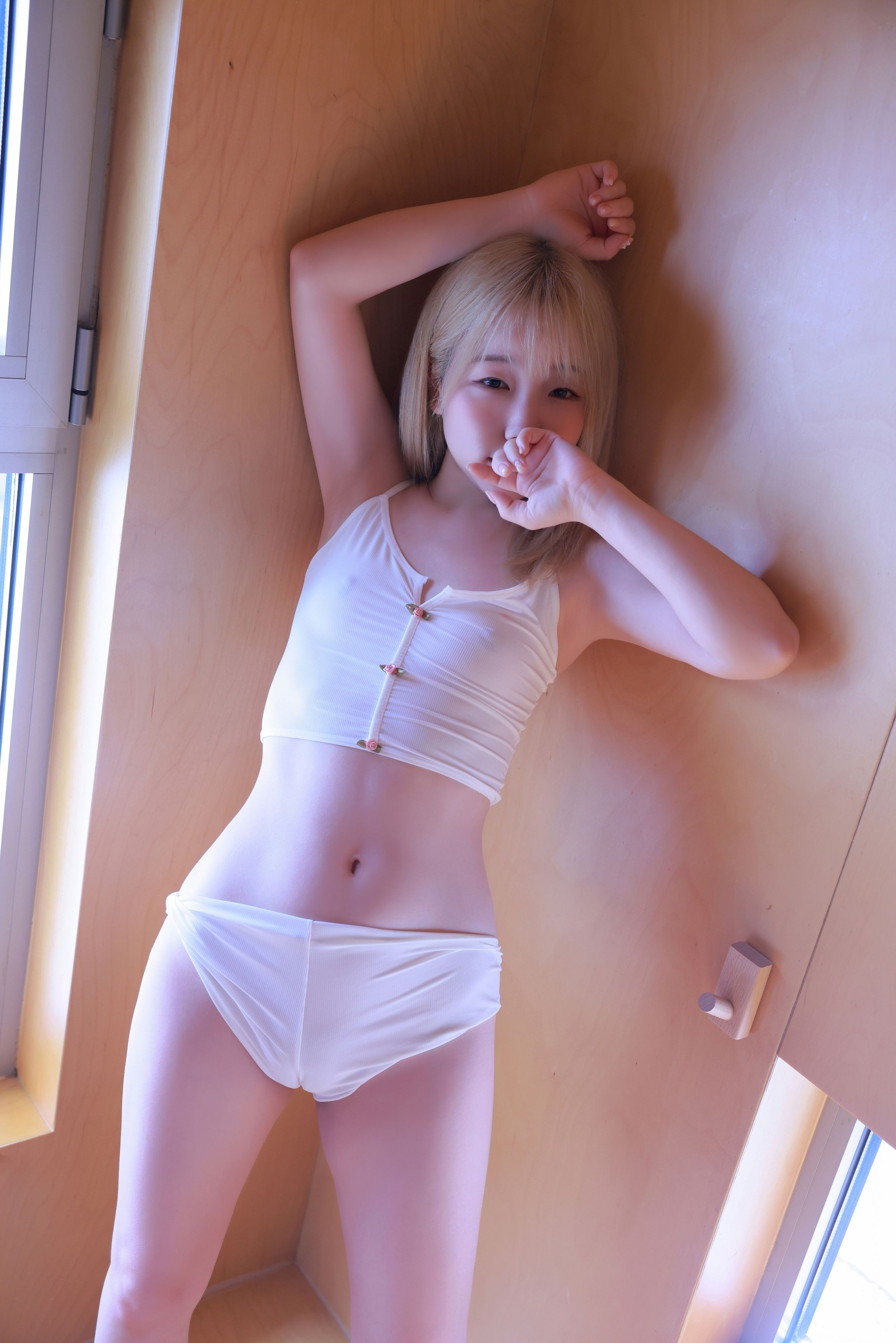 SWEETBOX-Yeri---Doki-Doki-130P-08-21